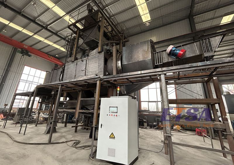 Continuous Tumble Blaster Shot Blasting Machine with Steel Belt in Production